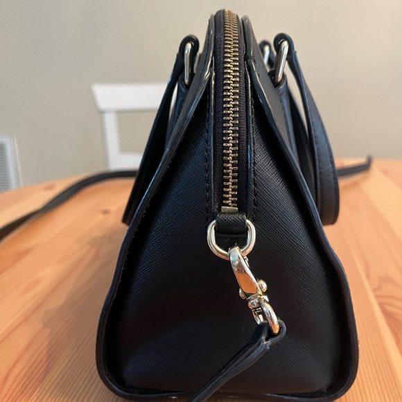 Small Black Kate Spade Purse. Bought in 2019. In decent condition. - Picture 6 of 9